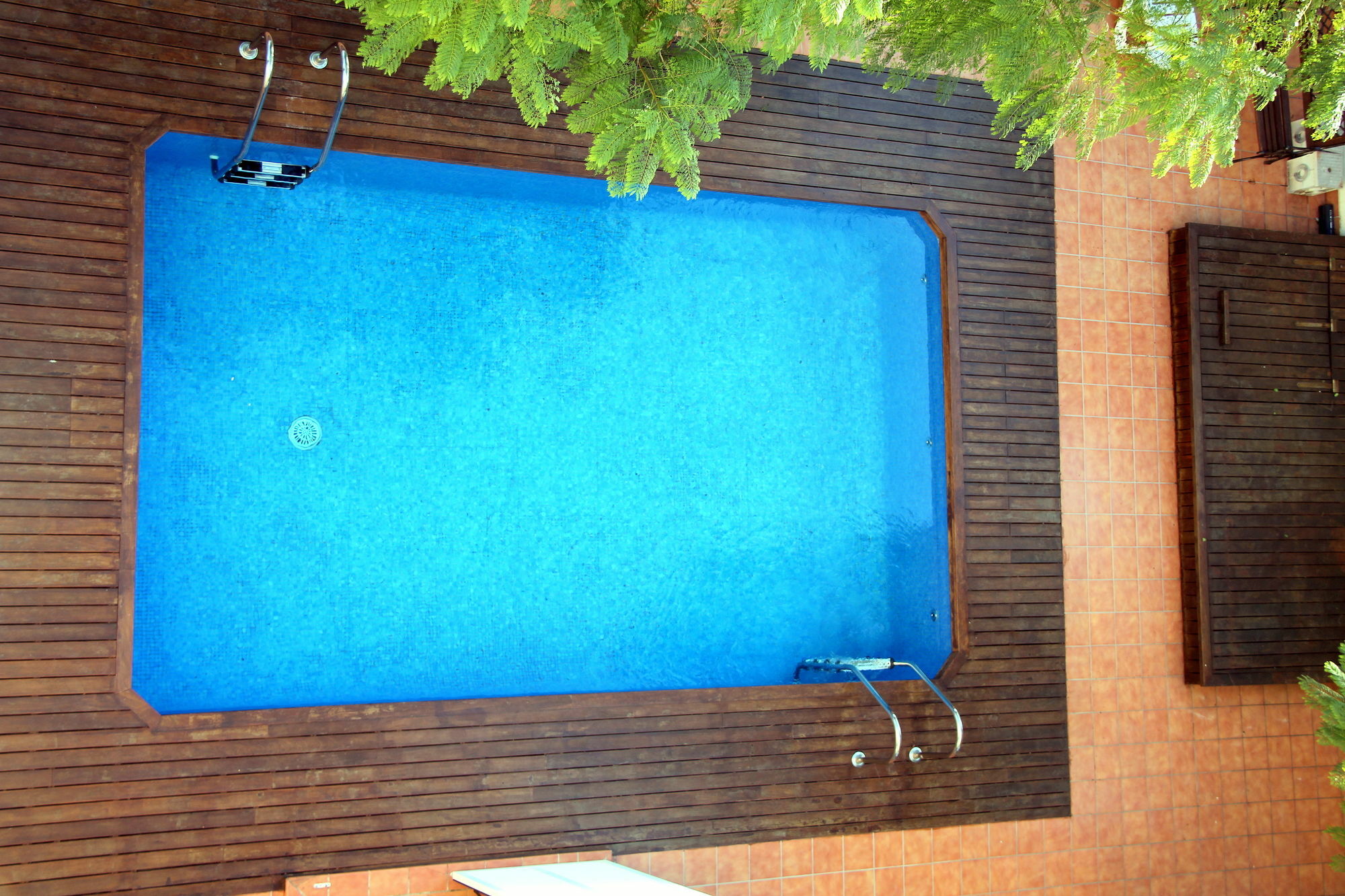 Apartamentos Caru Castelldefels Eksteriør billede